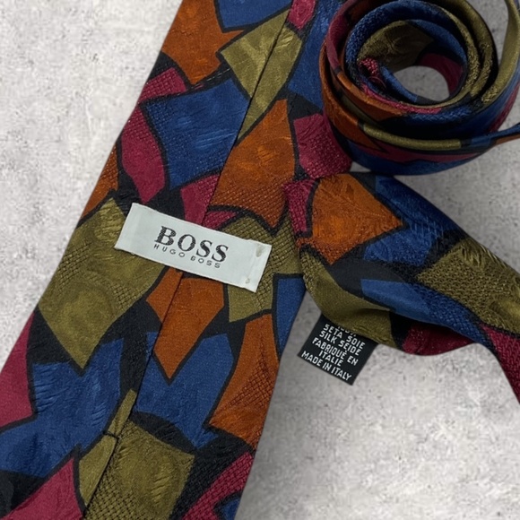 HUGO BOSS WHITE TAG Blue/Orange Geometric Art Silk LUXURY Tie ITALY - Picture 3 of 5